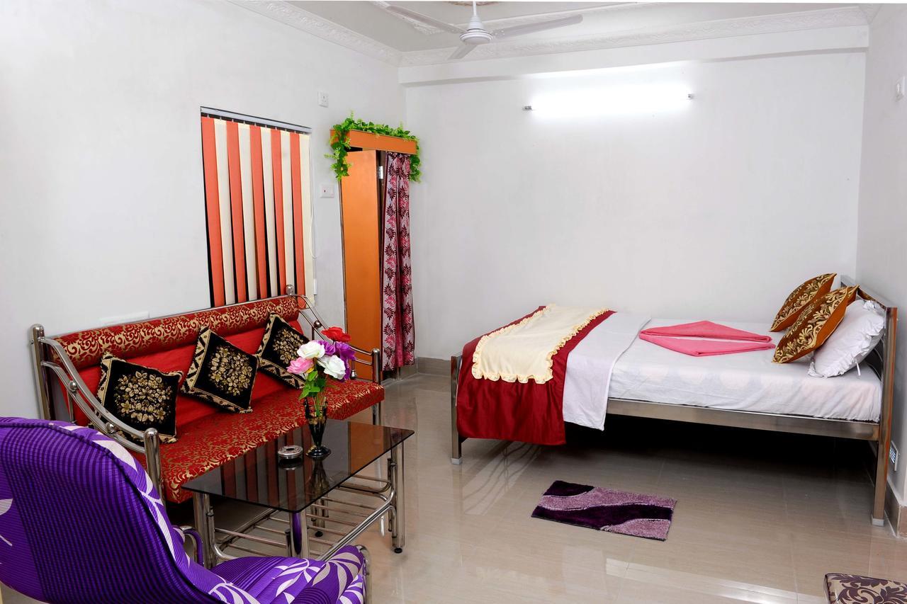Jayanti Hotel Tarapith Exterior photo